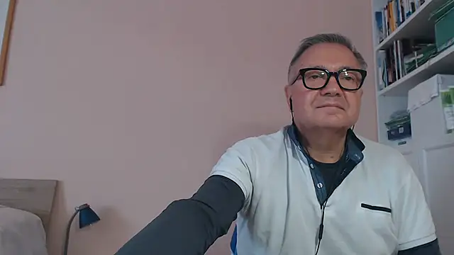 YOU6me Webcam show