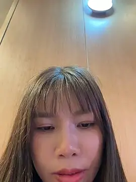 Fire-18 Live XXX-Chat
