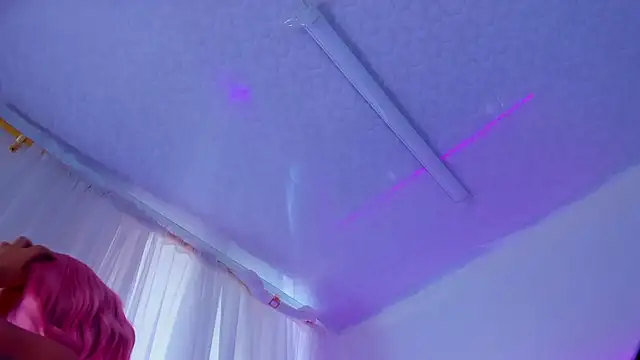 Channel_Mills Live XXX-Chat