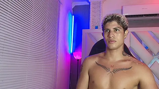 Онлайн чат XXX dominic_connor