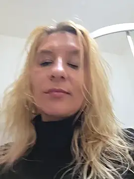 KaylinJan Live XXX-chat