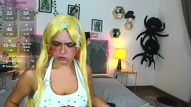 DellaRows' Live XXX Chat