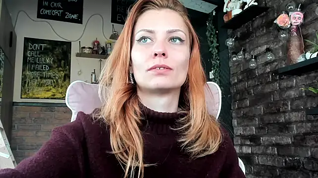 karo123421: απευθείας συνομιλία ΧΧΧ