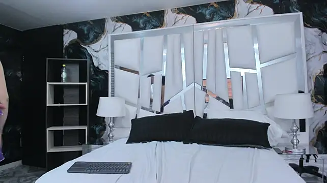Czat XXX na żywo – Noah_and_kim69_