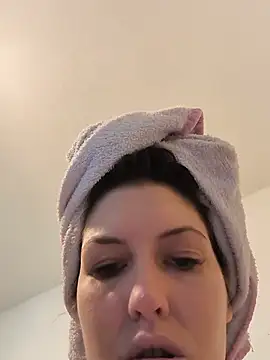AmberLayla 라이브 XXX 채팅