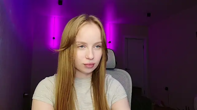 XXX chat uživo modela BunnyShinex