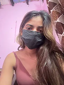 Miss_Pretty011's Live XXX Chat