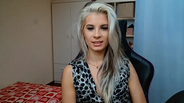 Chat XXX Live KristineGlow
