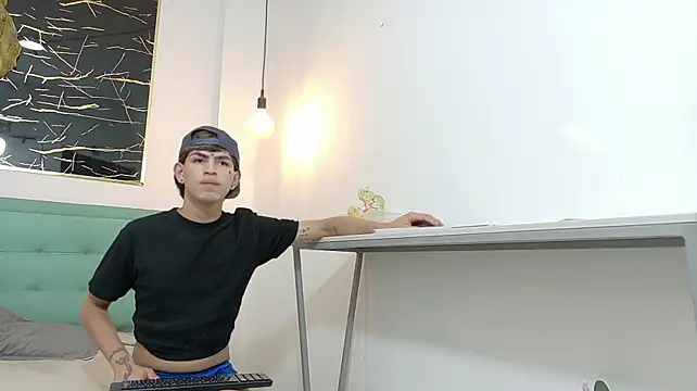 Chatroom XXX en direct de logan_steel1908