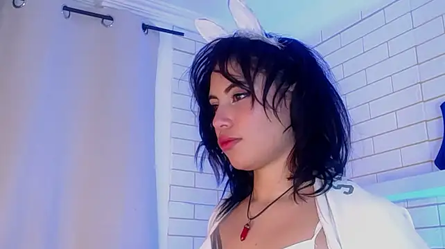 Raven_Blue_ 即時 XXX 聊天