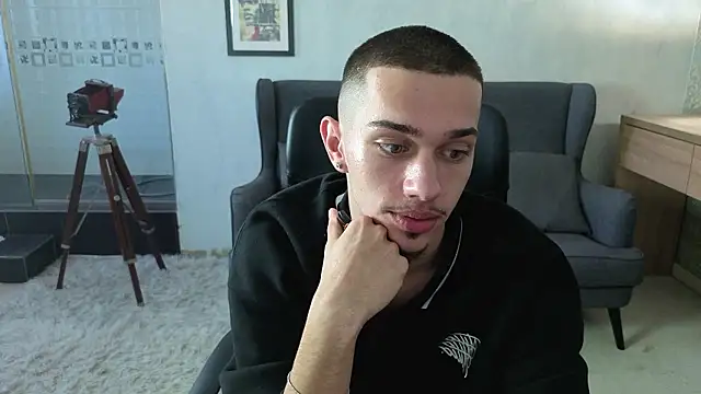KaydenDrew's Live XXX Chat