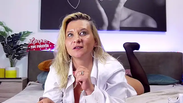 Chat XXX ao vivo de KaylinJan