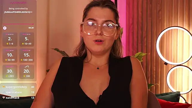 LucreciaStorm Live XXX-Chat