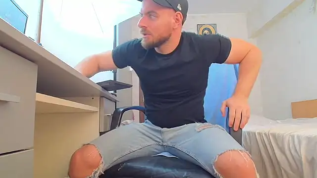 Онлайн чат XXX Ryanstone_