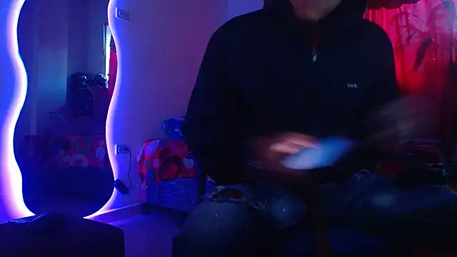 Chat +18 de skinny23cm ao vivo