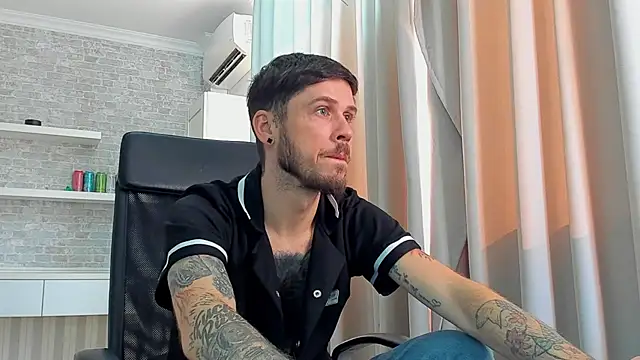 JonahShawn Live XXX chat