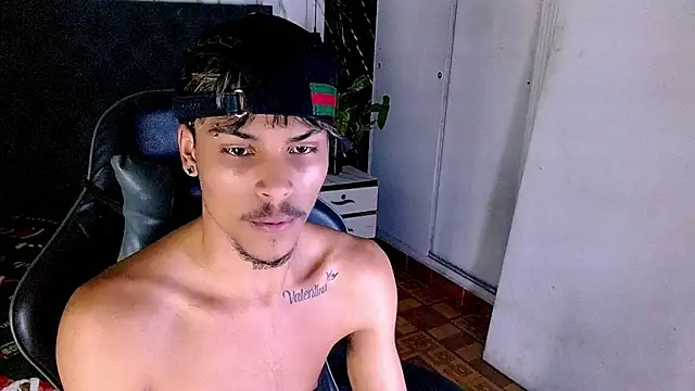 Онлайн чат XXX Angel_foxc13