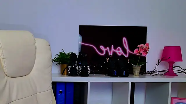 GabiCarter Chat XXX in diretta