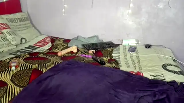wilmaassylum লাইভ XXX চ্যাট