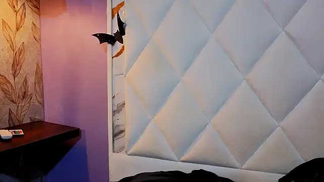 Živý XXX chat clara_evanss