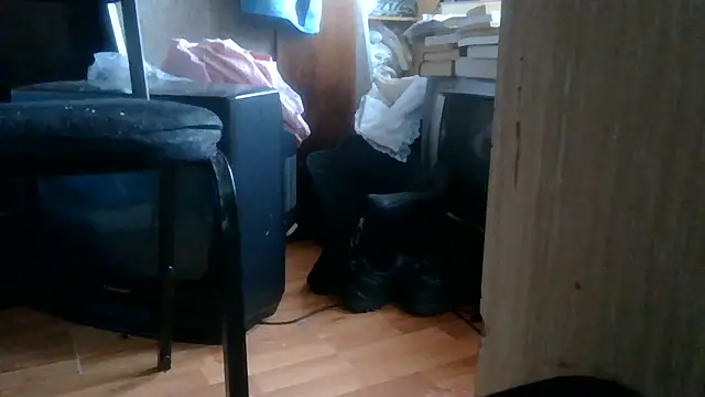 NuttyProfesir Show Webcam
