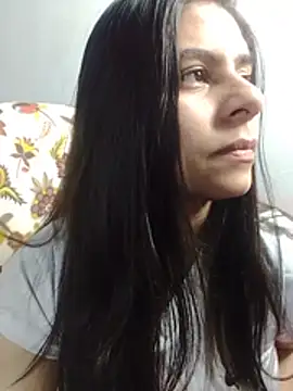 Chatroom XXX en direct de maddison_inova