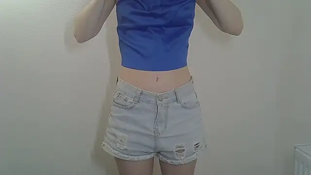 ViraVrema's Live XXX Chat