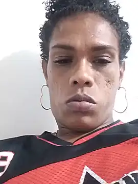 KeysyCFire লাইভ XXX চ্যাট