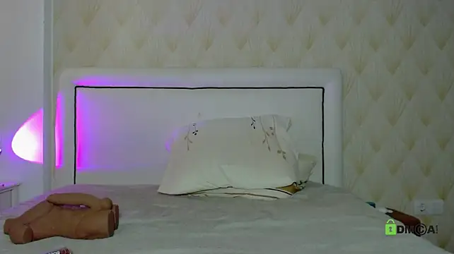 redheadxxl élő XXX-chatje