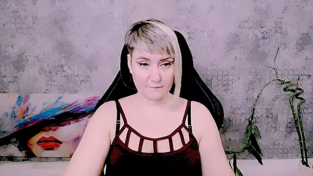 Djullia 라이브 XXX 채팅