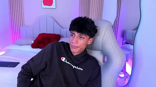 Im_Tian_ Live XXX-chat