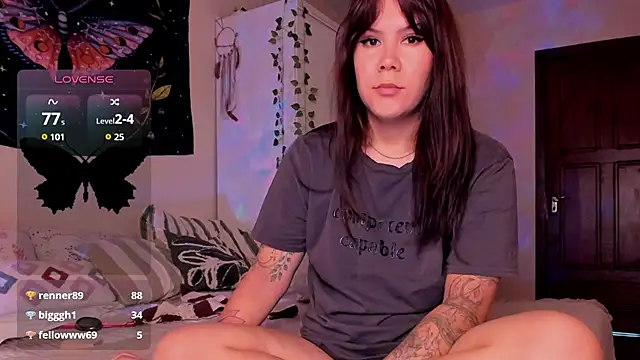 Chat XXX en directo de Rainey_