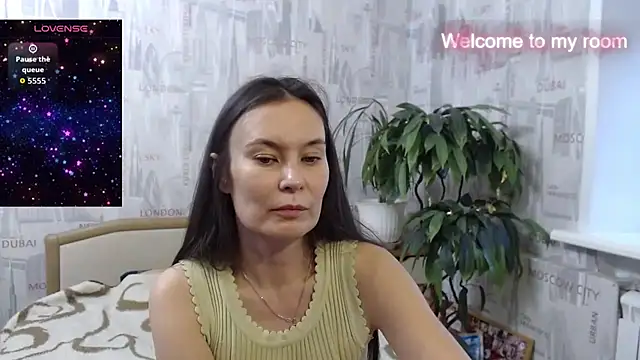 GinaQSoul's Live XXX Chat