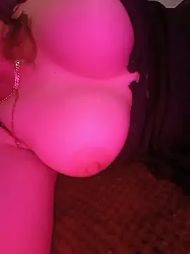Quenn_Chiraz_Squirt 现场XXX聊天