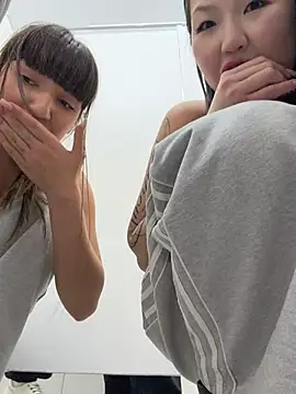CreamPuff-n Live XXX chat