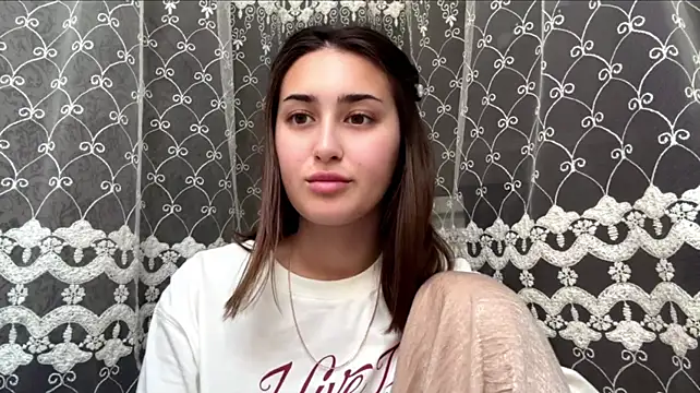 Czat XXX na żywo – FlossieTroth
