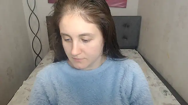 Czat XXX na żywo – Holliy_Cooper