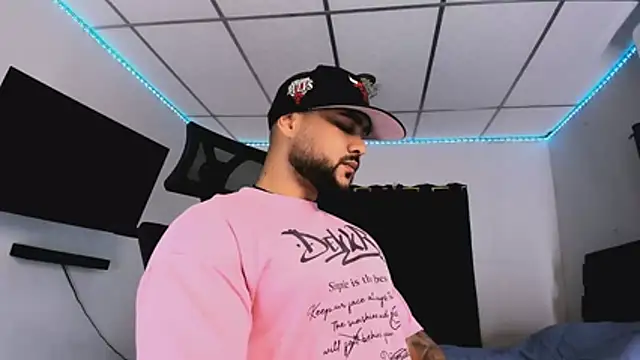 Sebas-hott Live XXX Chat