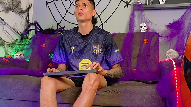 BryanGrey__'s Live XXX Chat