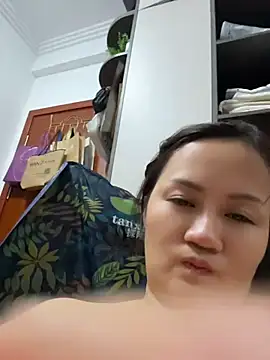 Amy1688's Live XXX Chat