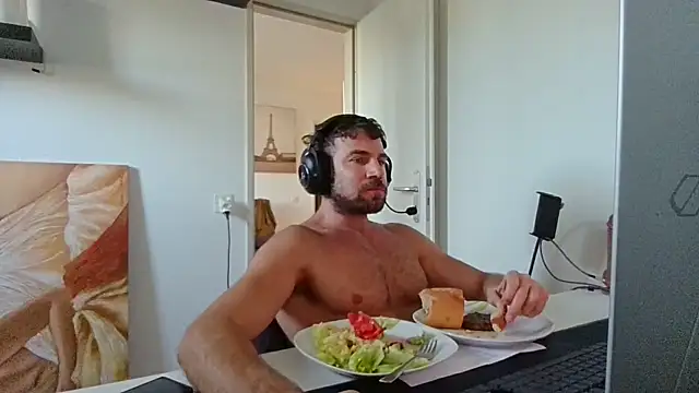 alpha-hunk Adlı Modelin Canlı XXX Sohbeti