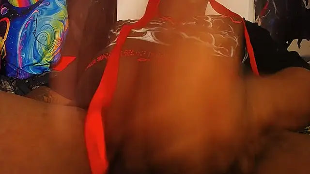 BlackRunningn Live XXX chat