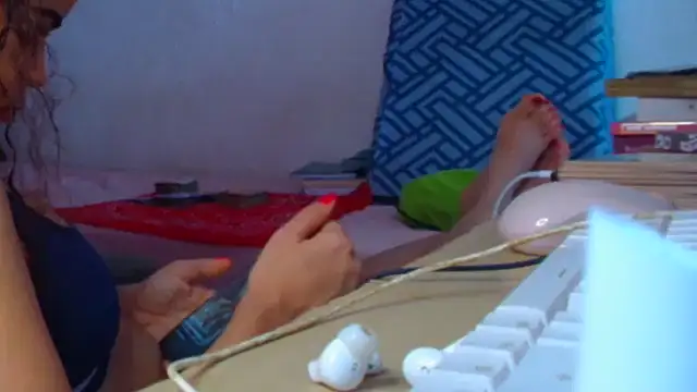 Онлайн чат XXX Sassa_69