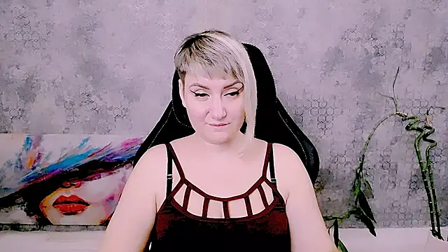 Djullia's Live XXX Chat