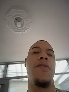 AlphaMasterXxx live XXX chat