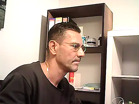 Chat XXX Live mastercharisma35