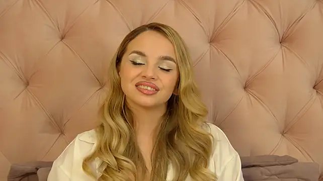 AnitaVenture's Live XXX Chat