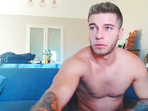 Chatroom XXX en direct de Elkafit28