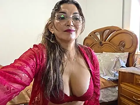 Julie_Boronat26's Live XXX Chat