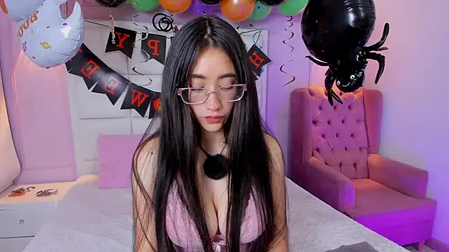 Chat XXX en directo de Celeste_Valentine_